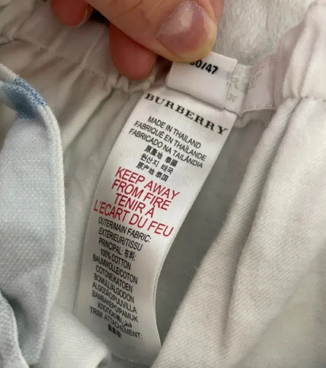 バーバリー ユア