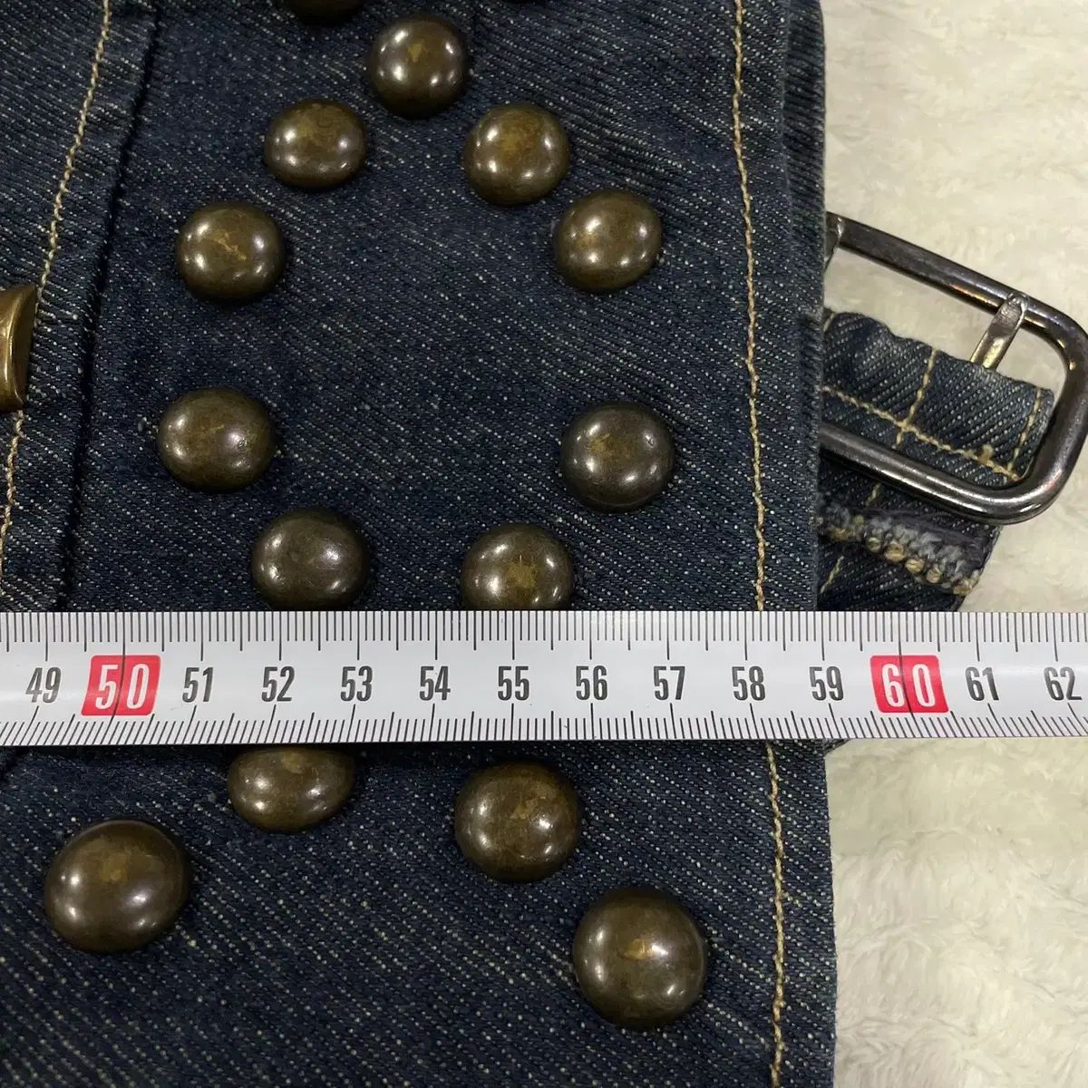 スタッズ デニム