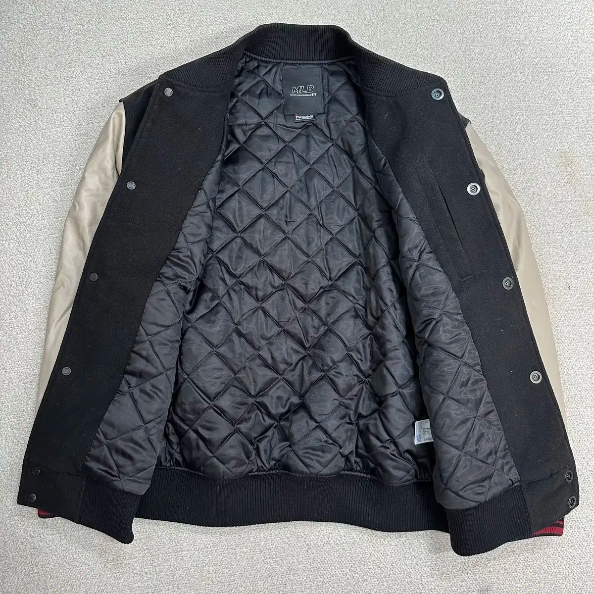 L MLB ミディアムロゴ ヤンキース スタジャン N3940 KANDAIZUMI_COM