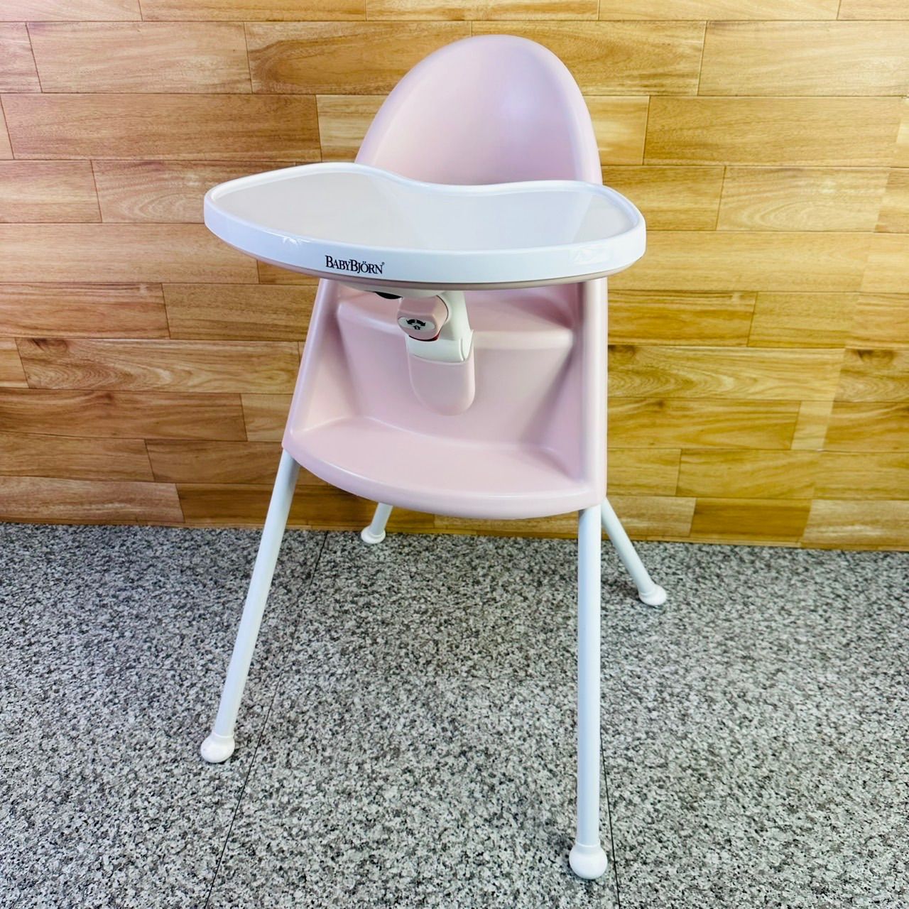 BABY BJORN ベビービョルン ハイチェア ハーネスなし テーブル付き ピンク ベビー用品