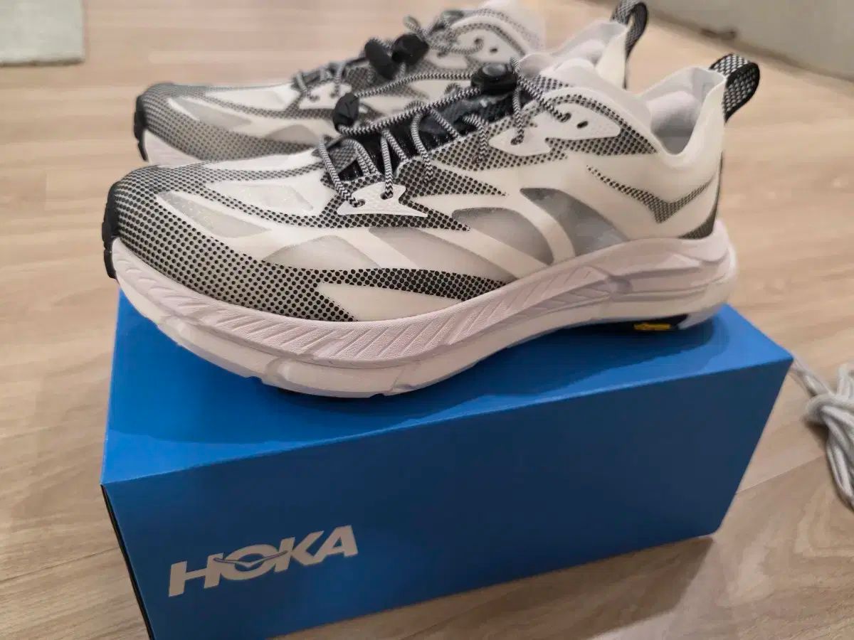 ホカ 麻マファテ スピード 4 ホワイト 260