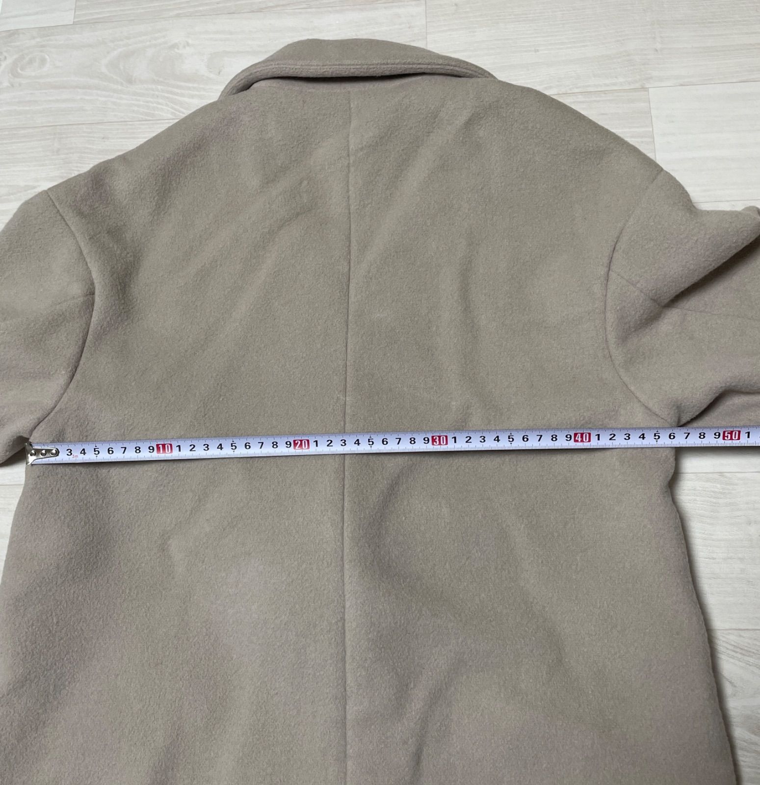 ベージュ ウールコート