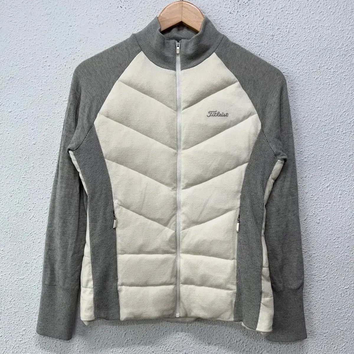 S タイトリスト レディース ゴルフ 防風ニット ダウン ジップアップ ジャケット N4206