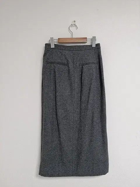 ピンタックスカート