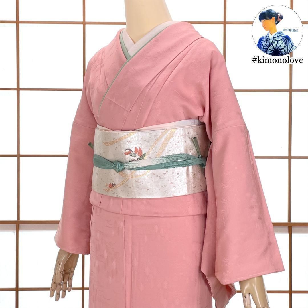 色無地着物 一つ紋 正絹 ちりめん地 樹木柄 桃色 着物 kimonolove 新古品 オゾン消臭サービス A-1614