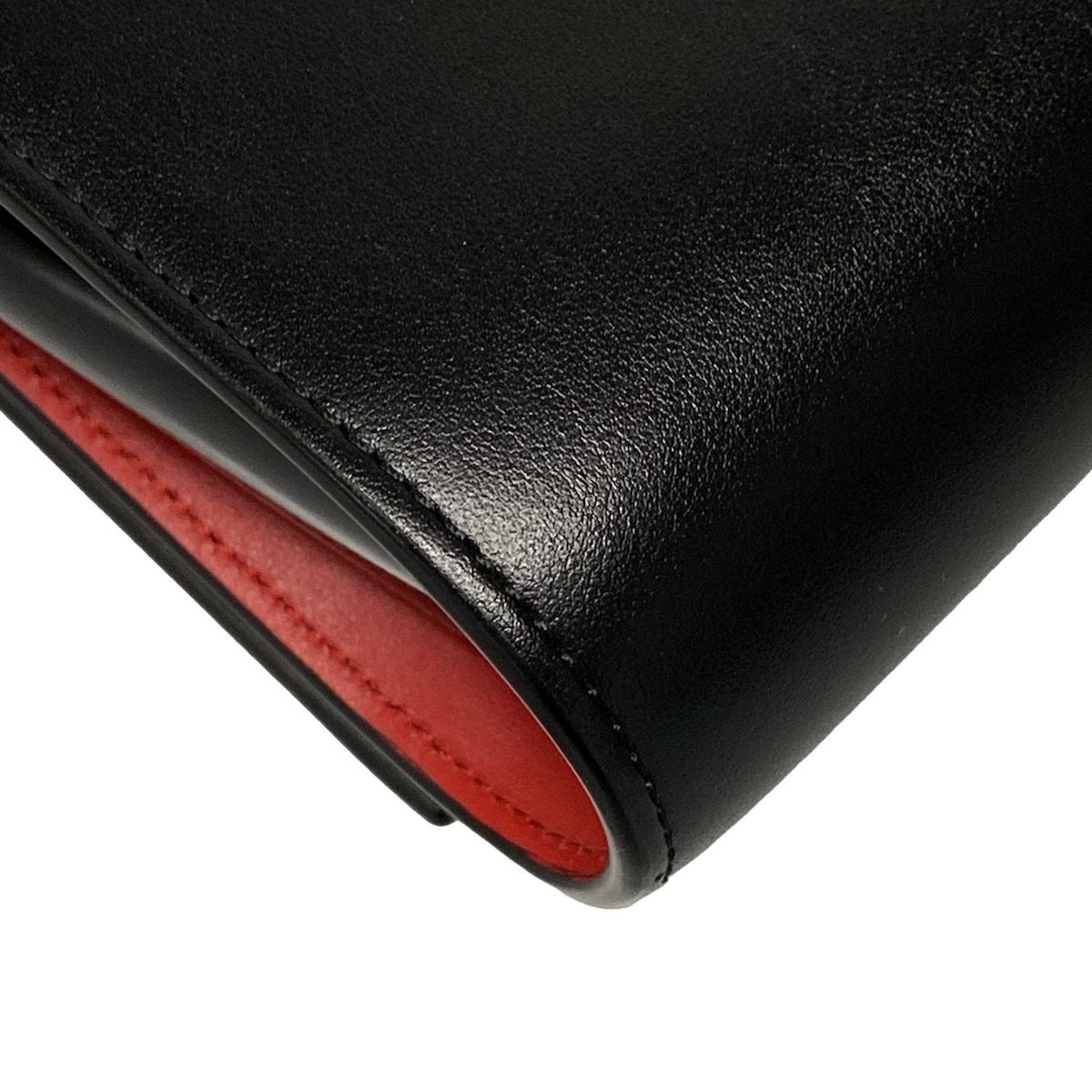 クリスチャンルブタン