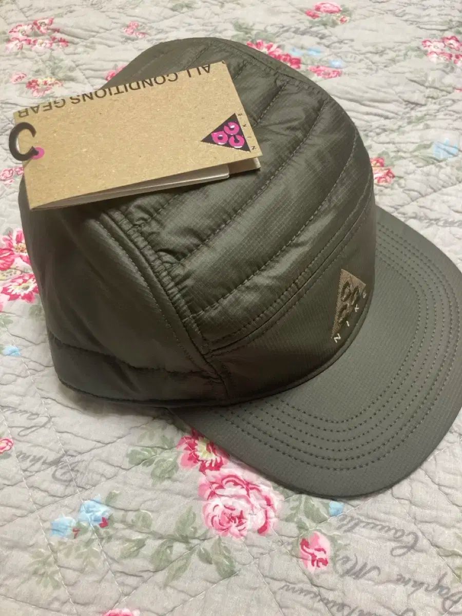 ナイキ ACG AW 84 パデッド キャップ 帽子 カーゴ カーキ