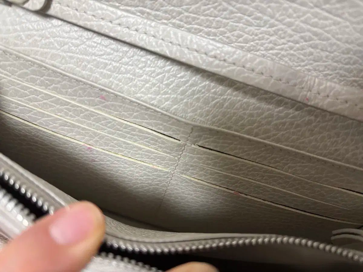 メゾンマルジェラwoc