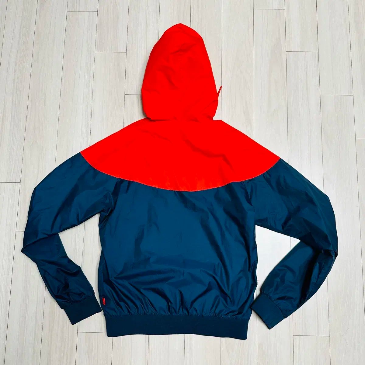 レディース レッド