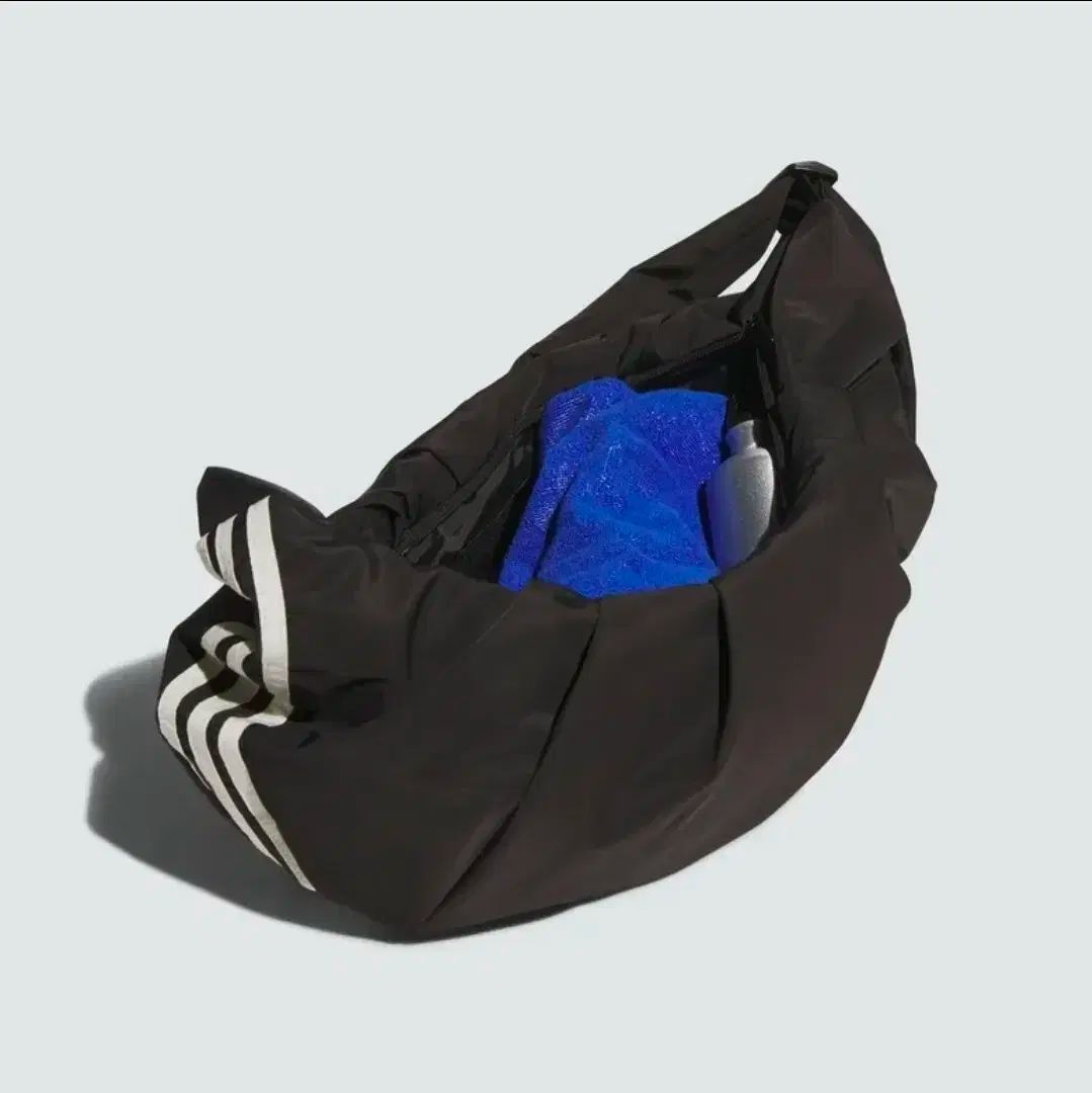 クロワッサン クロスバッグ