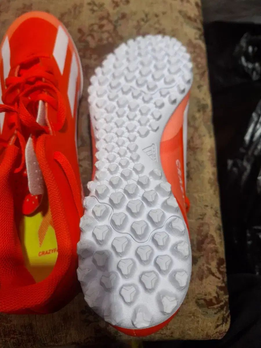 アディダス クレイジーフェスト オレンジ サッカーシューズ LLC-HASEGAWATOSO_COM