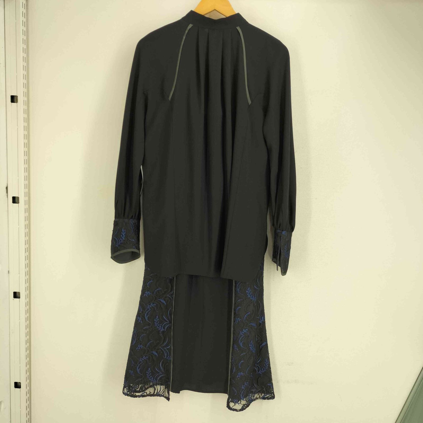 パブリックトウキョウ PUBLIC TOKYO エンブロイダリーレースジャガードボウタイブラウス スカートセットアップ レディース