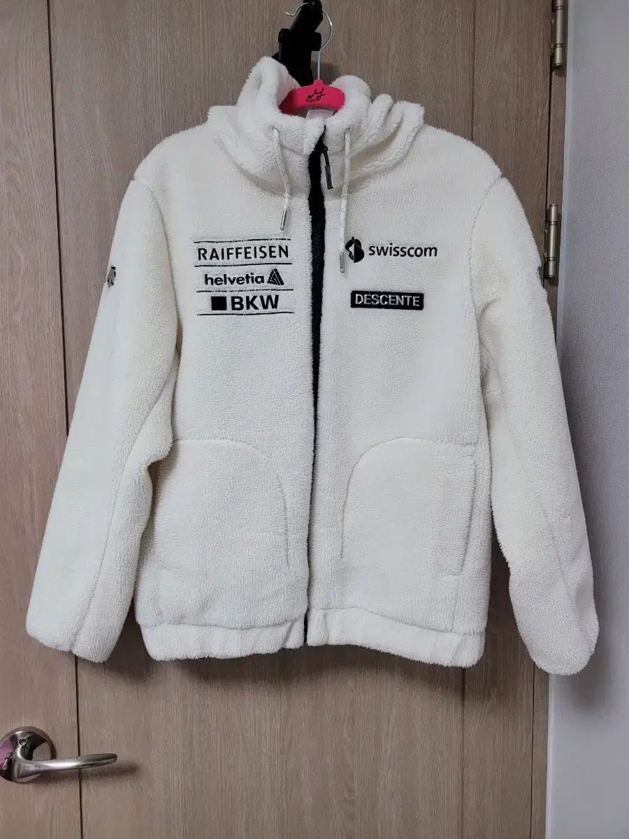 レディース デサント スイススキーチーム シェルパ フリース ジップアップ フーディー S0323SKT91