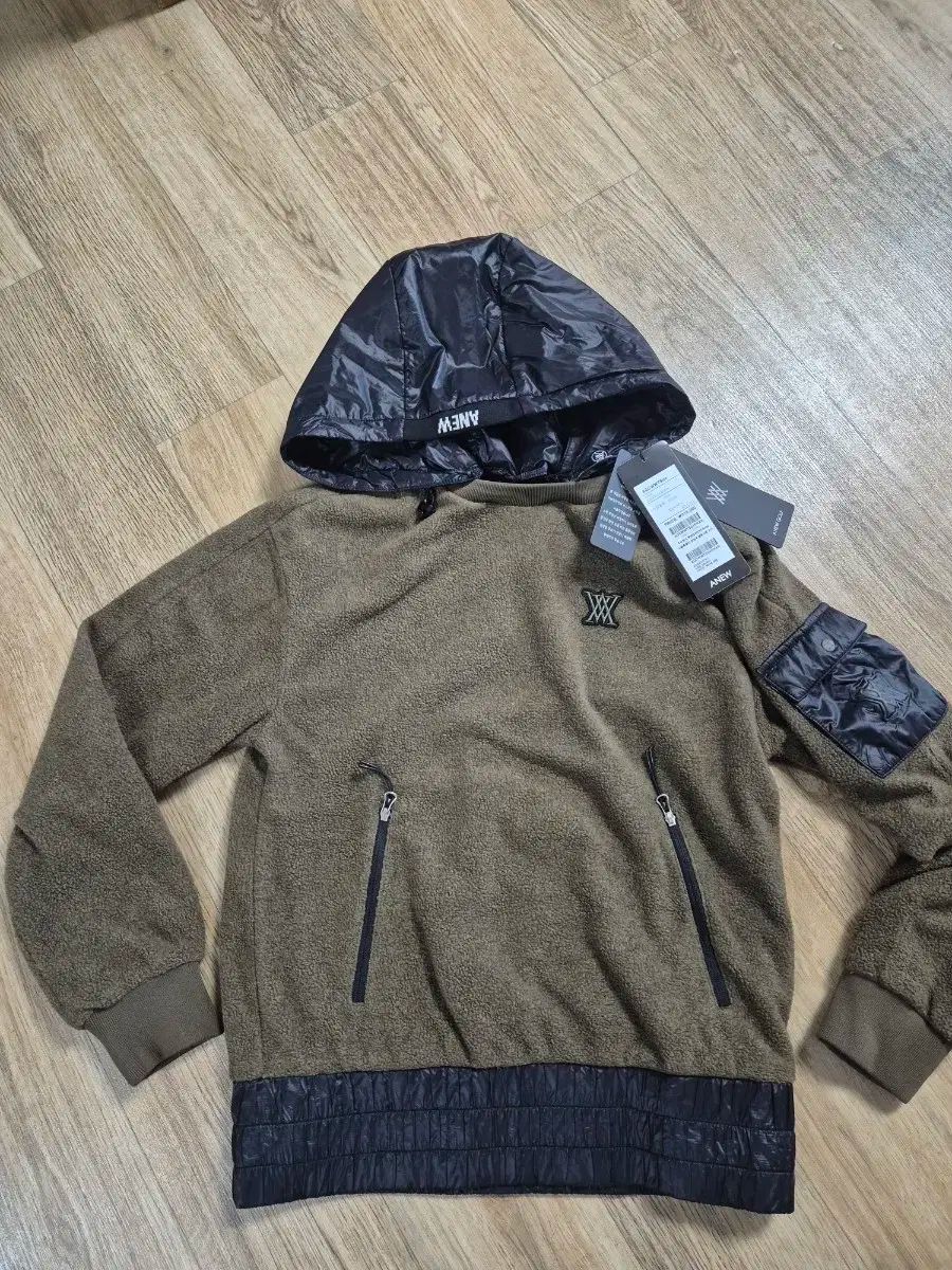 アニュー防風 フード付きニット XS