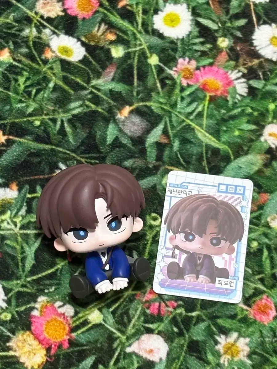 怪談出勤ポップアップ 최요원 모두座りフィギュア