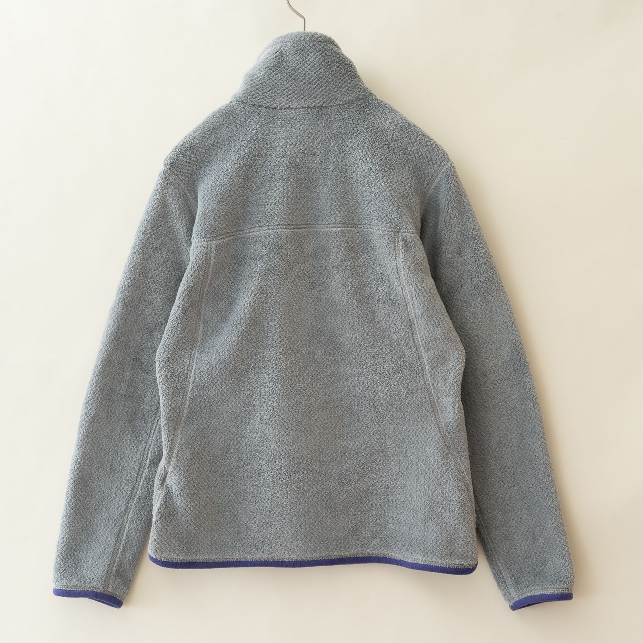 人気定番 アウトドアにも