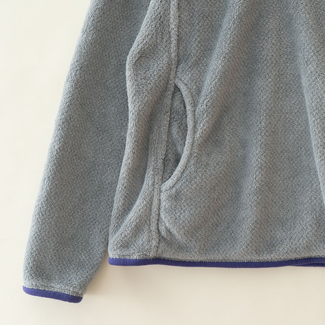 人気定番 アウトドアにも