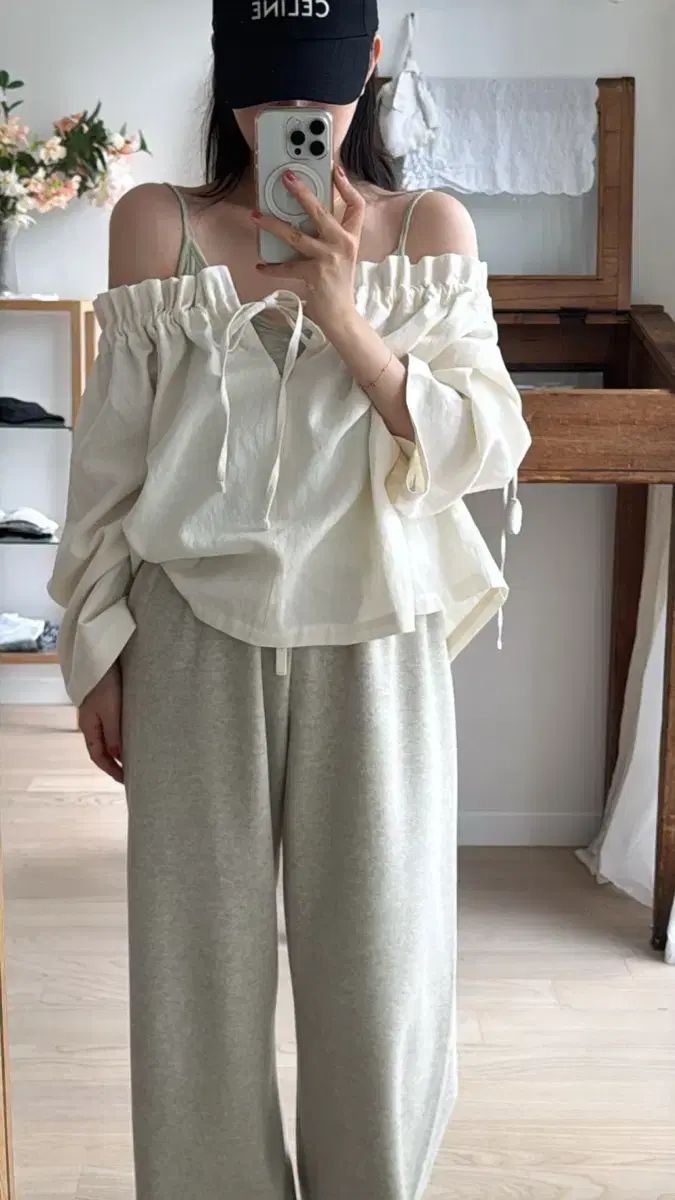 INTHEVASE インザベース ジュディ コットン ブラウス Judie cotton blouse