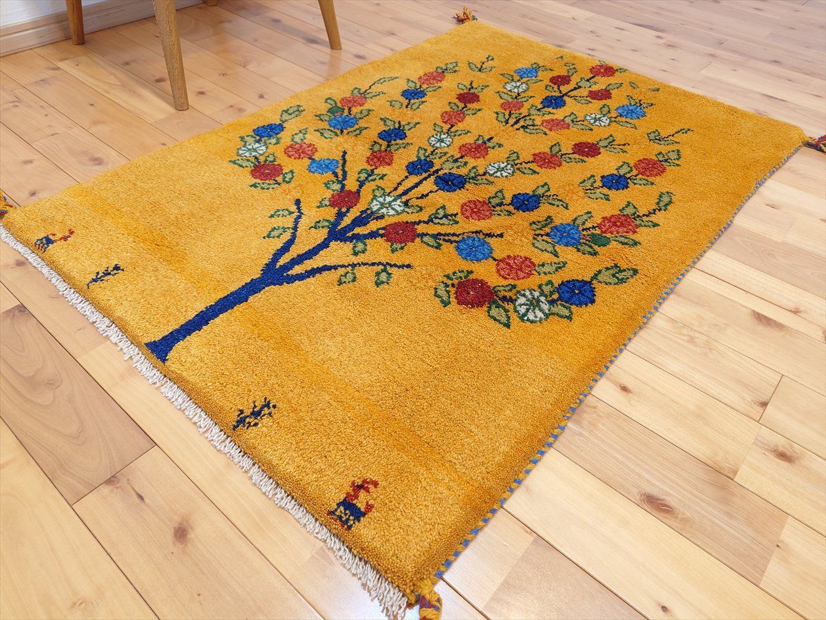 ペルシャ ギャッベ