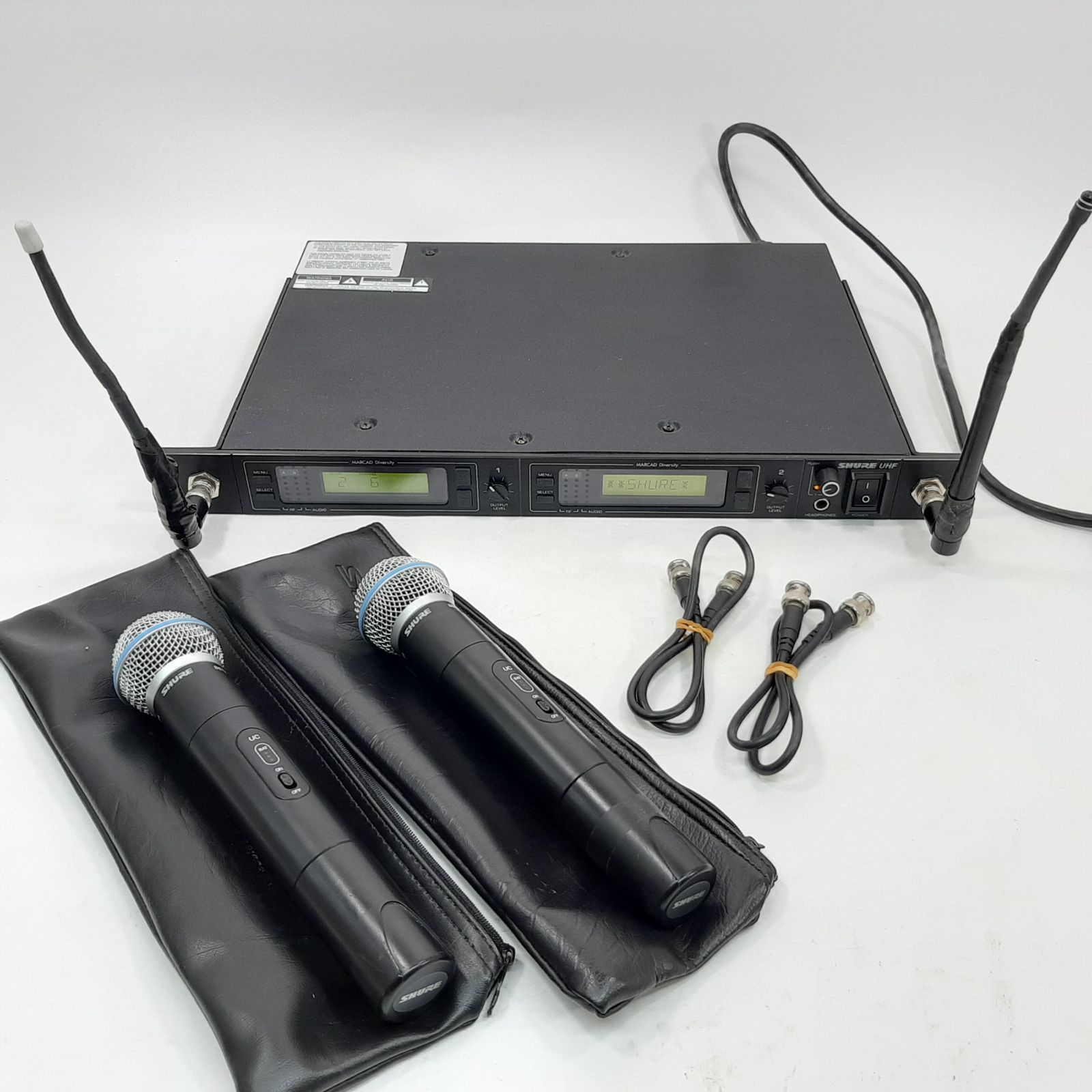 SHURE ワイヤレス受信機 U4D-JB SHURE マイク BETA58A 2本 現状品
