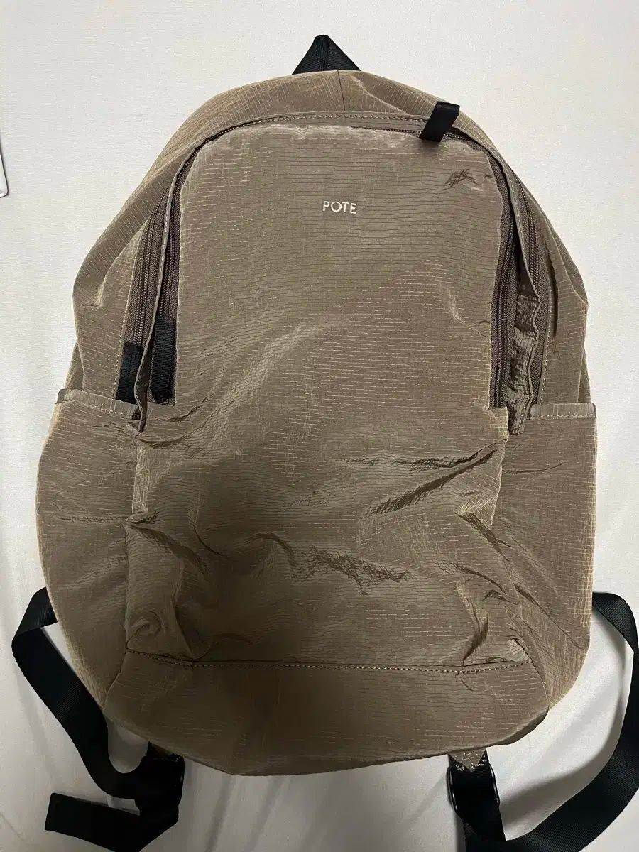 ポテ HideSlot Classic バックパック モカ