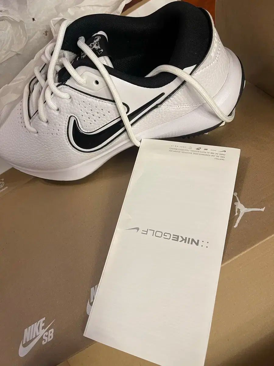 ナイキ レディースゴルフシューズ