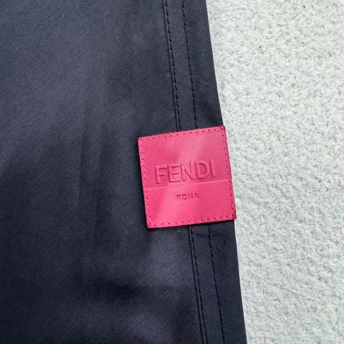 9A 66程度 FENDI フェンディ キッズ ケープ フード ウィンドブレーカー ジャケット N5391 GULLKHAN_COM