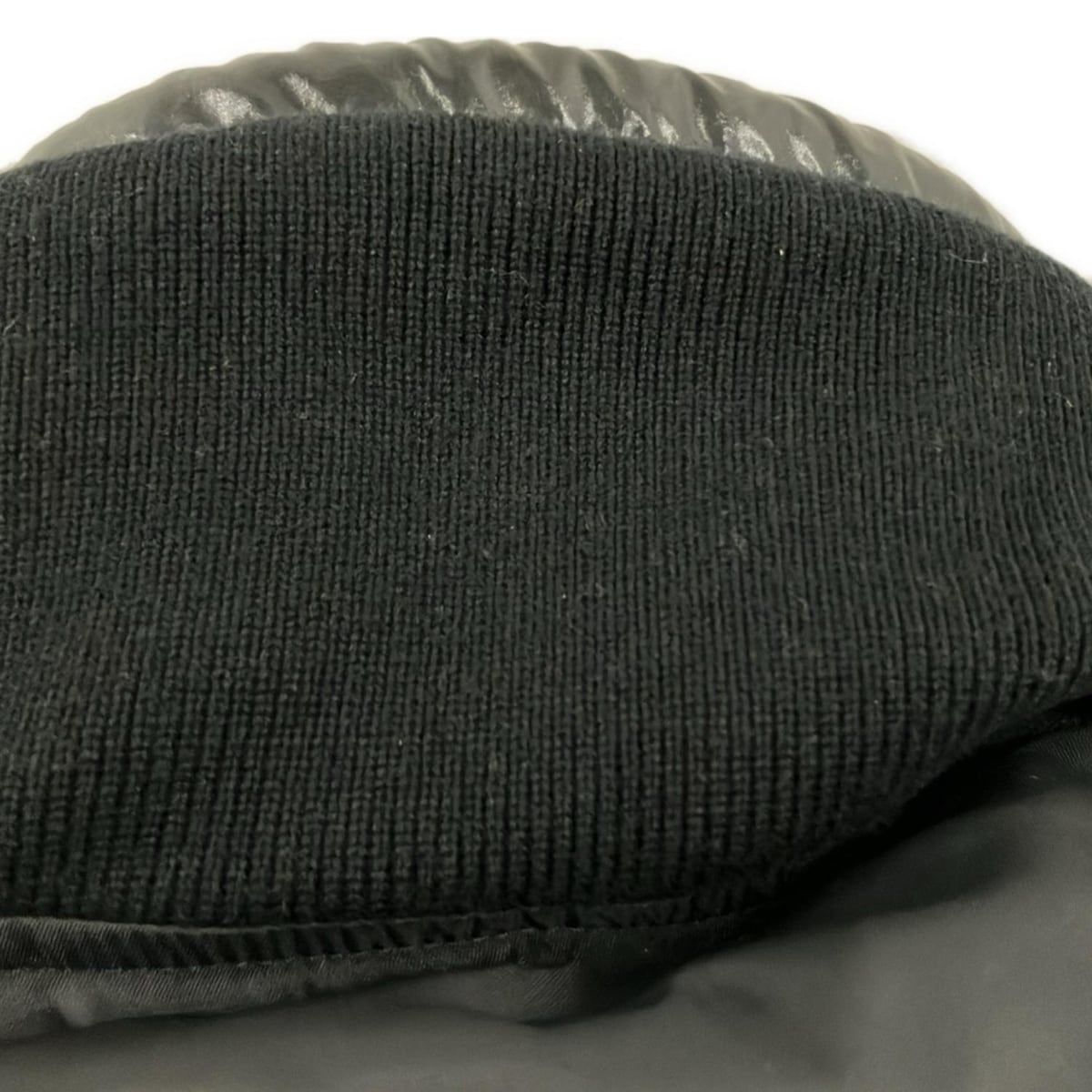 DIESEL ディーゼル ブルゾン サイズX S ユニセックス - 黒 リバーシブル 中綿 冬物 GULLKHAN_COM