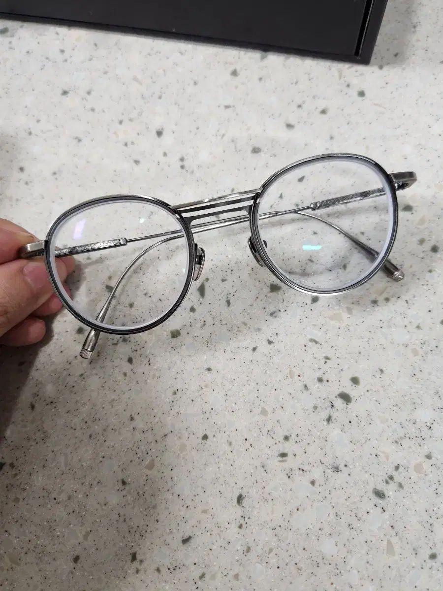 麻数永 x KENZO ケンゾー コラボ メガネ 灰谷 竜胆