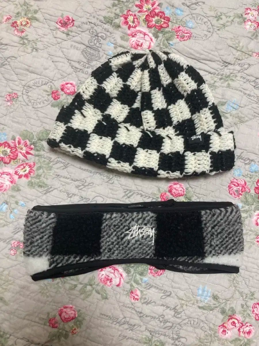 STUSSY ステューシー クロシェ チェッカー ビーニー ウール 帽子 ヘッドバンド ブラック まとめ