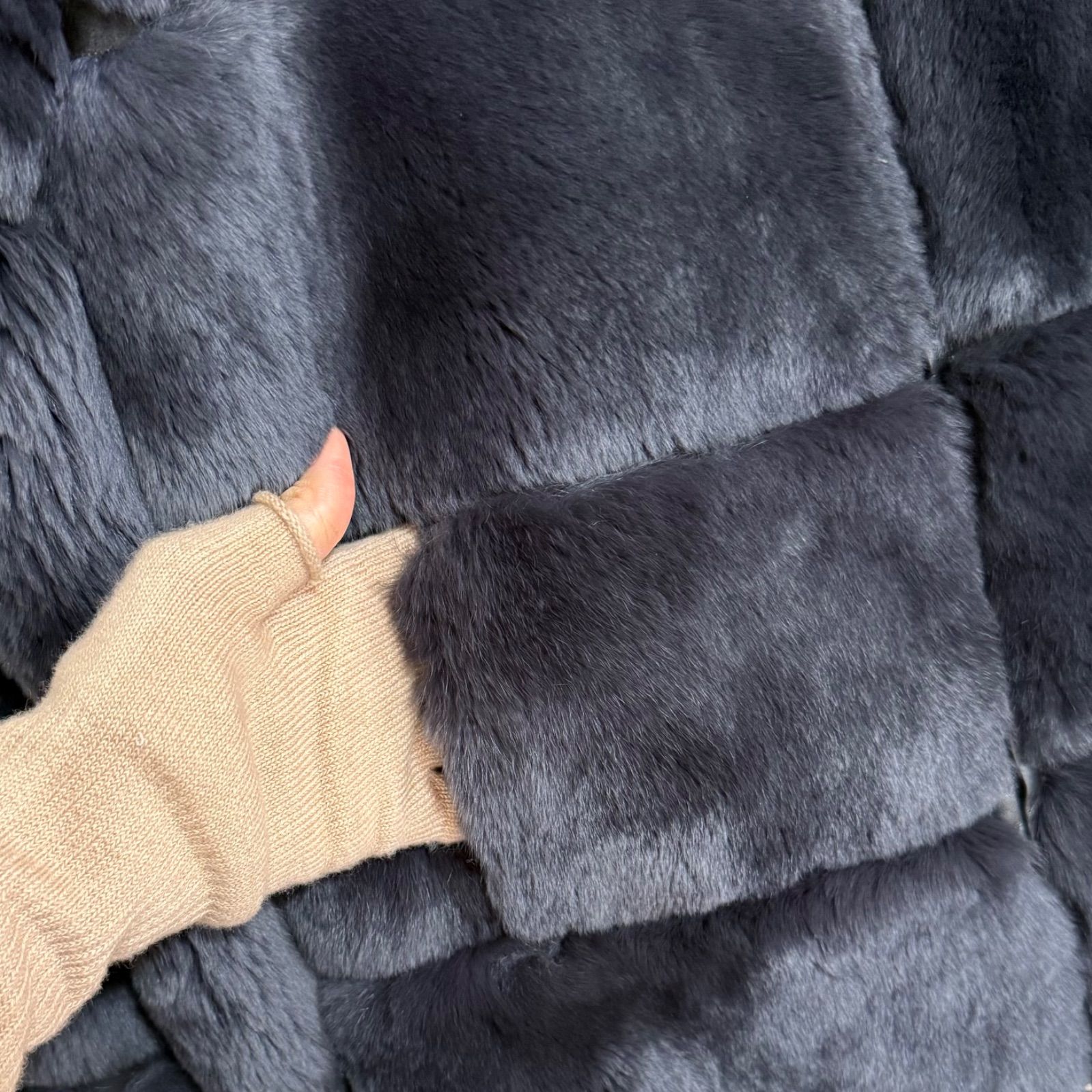 極美品 Deuxieme Classe 取扱 LOU ANDREA ふわふわ豪華ファーブルゾン