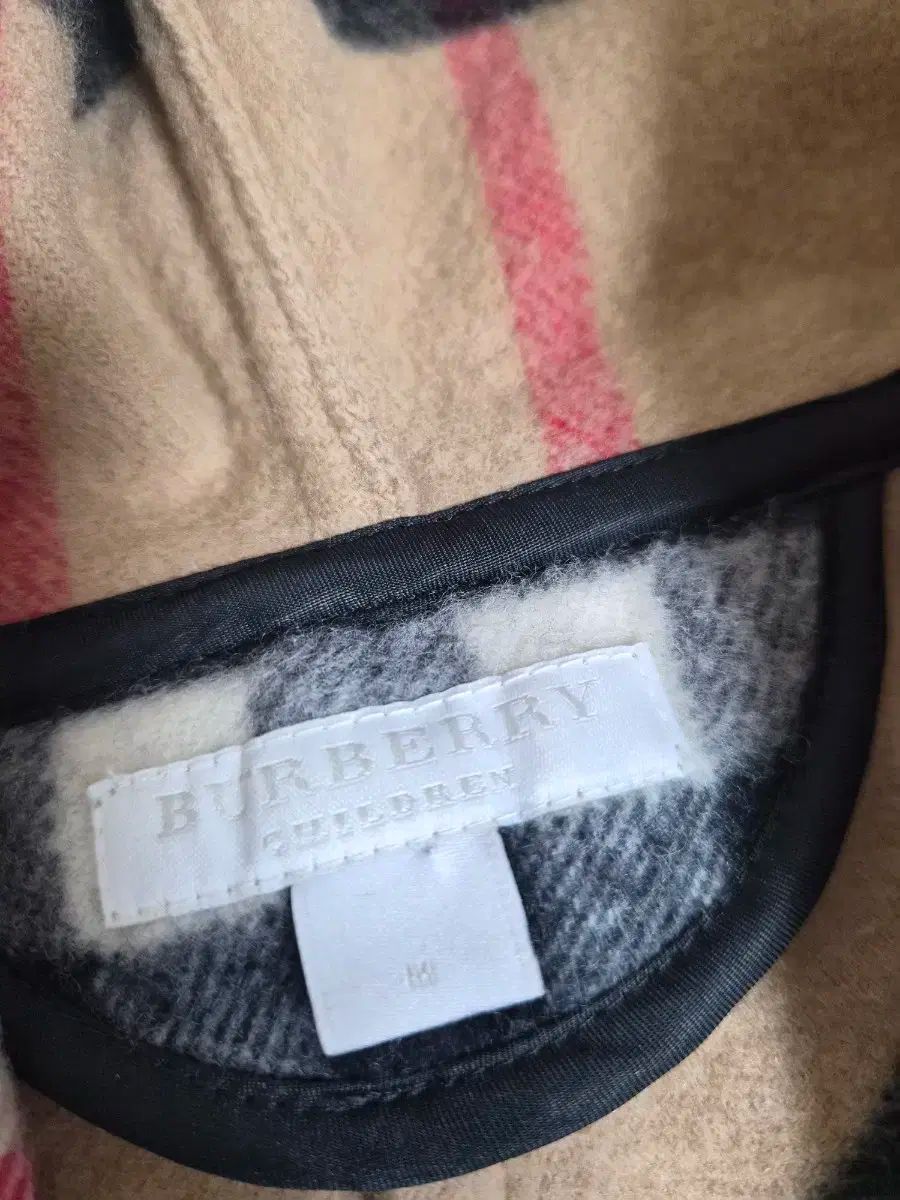 バーバリー キッズ フーディー ポンチョ ケープ