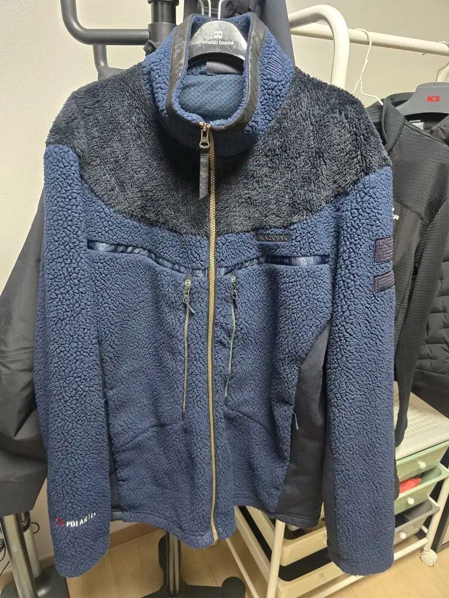 BLACK YAK ポーラテック ジップアップ ジャケット ほぼ