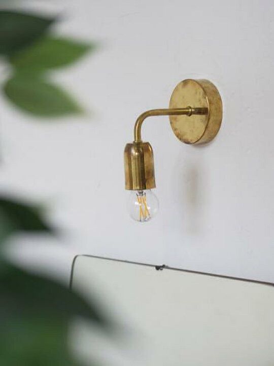 single bracket brass シングルブラケットライト