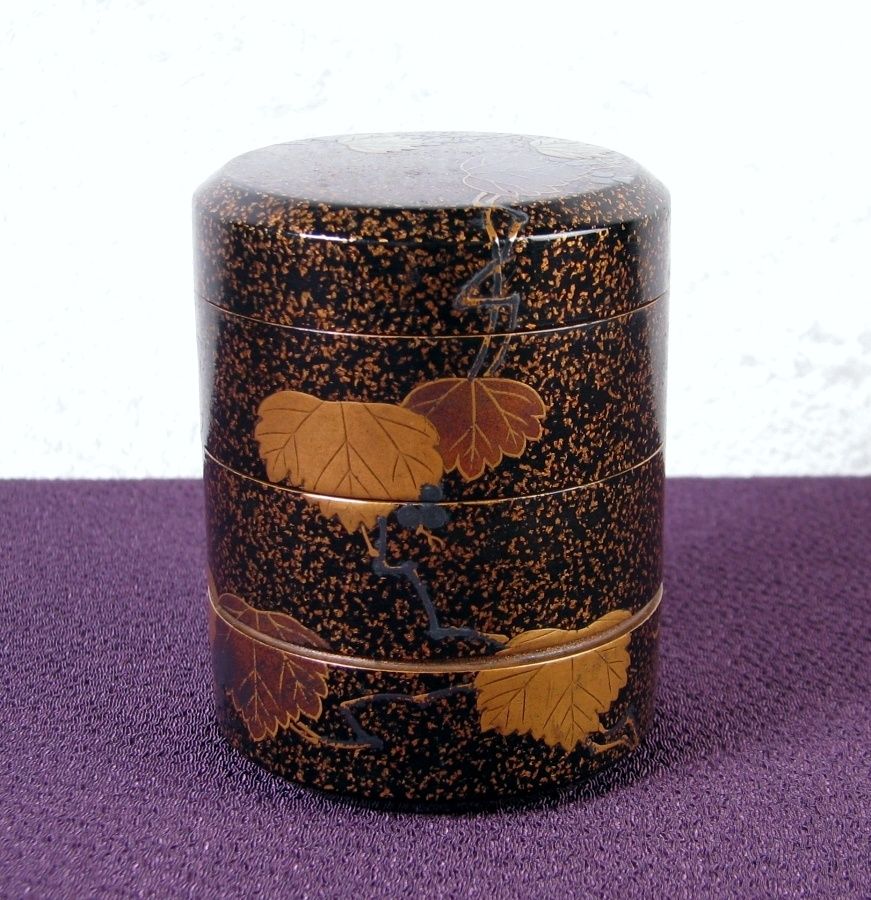 時代 蒔絵蔦文化粧道具 総梨地 高さ 7cm 桐 明治～大正 25k007