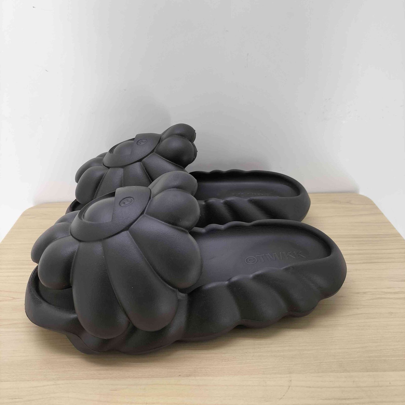 ユーズドフルギ 古着 TM KK Ohana Full-Bloom Slide オハナ サンダル メンズ US 10