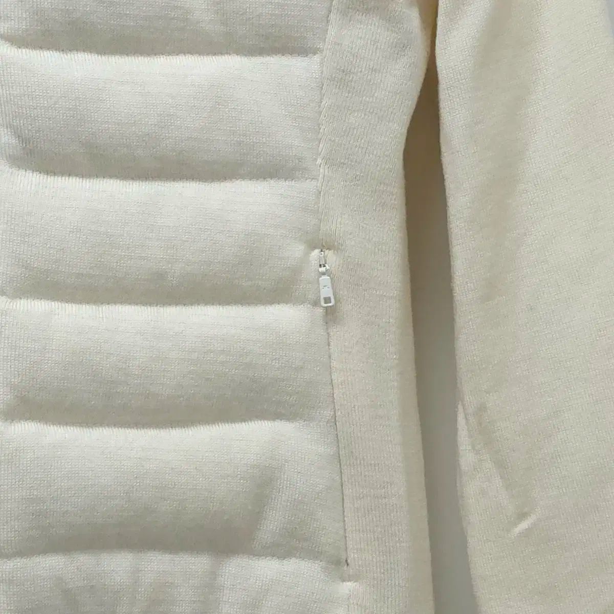 ダウン ジャケット