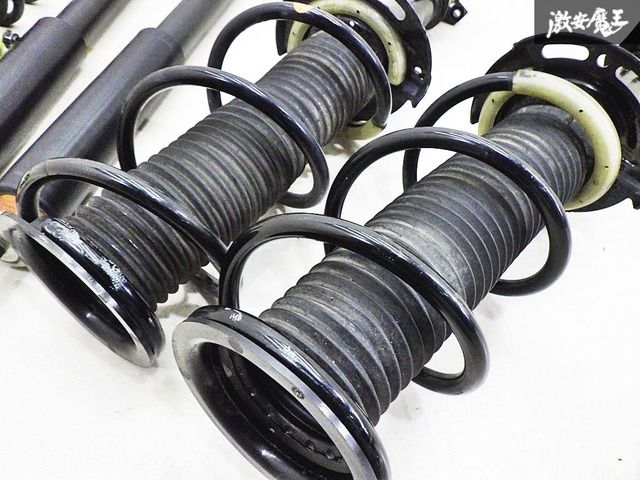 SUZUKI スズキ ZC 32 S スイフトスポーツ スイスポ サスペンション サス ショック サスキット 41800-70 L 00 41602-70 棚9 A