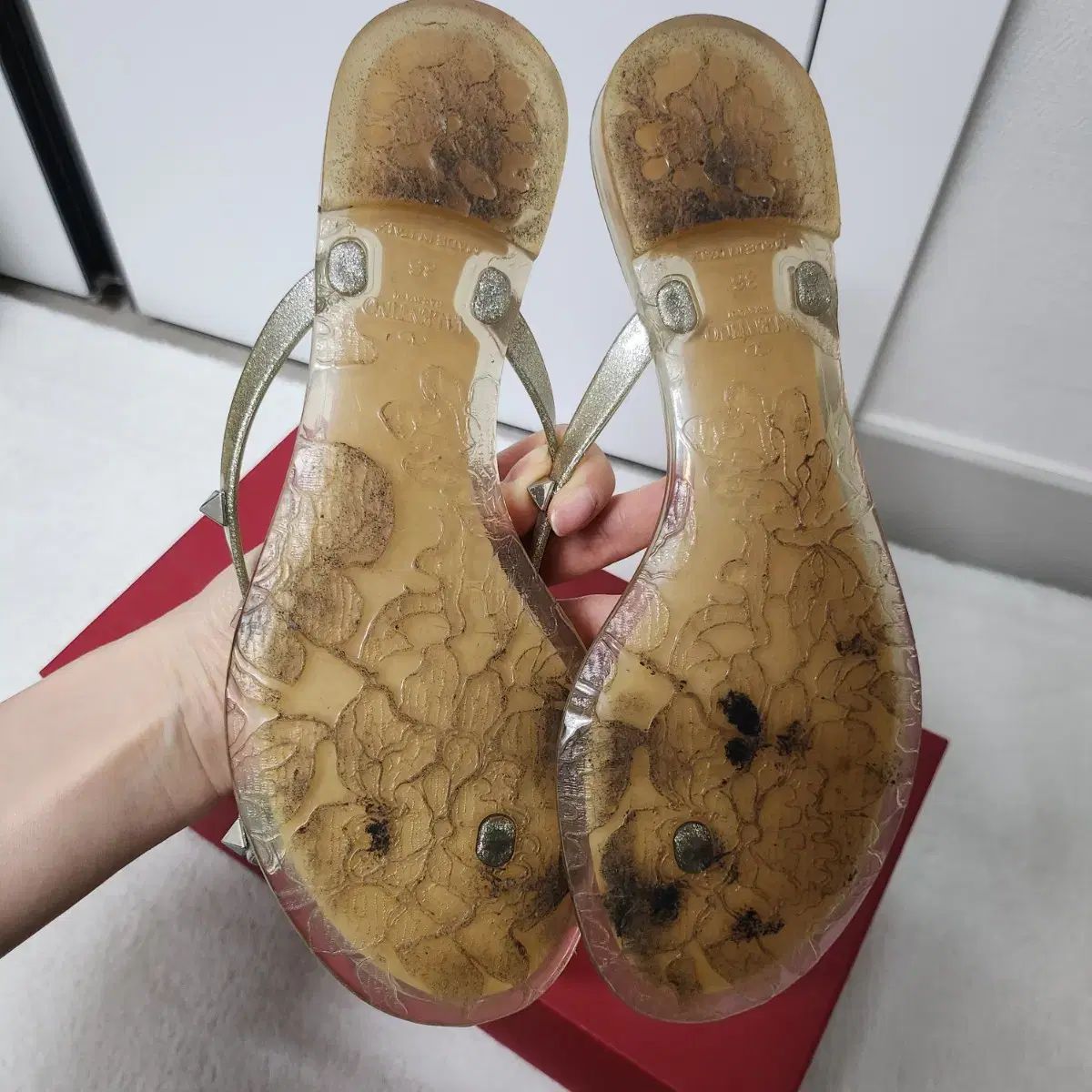 ヴァレンティノ リボン