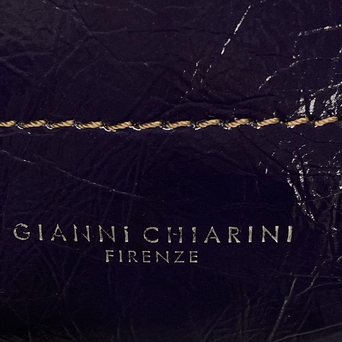 ジャンニキアリーニ ショルダーバッグ