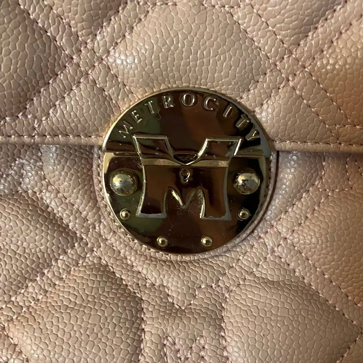 いちごミルクMETROCITYバッグ