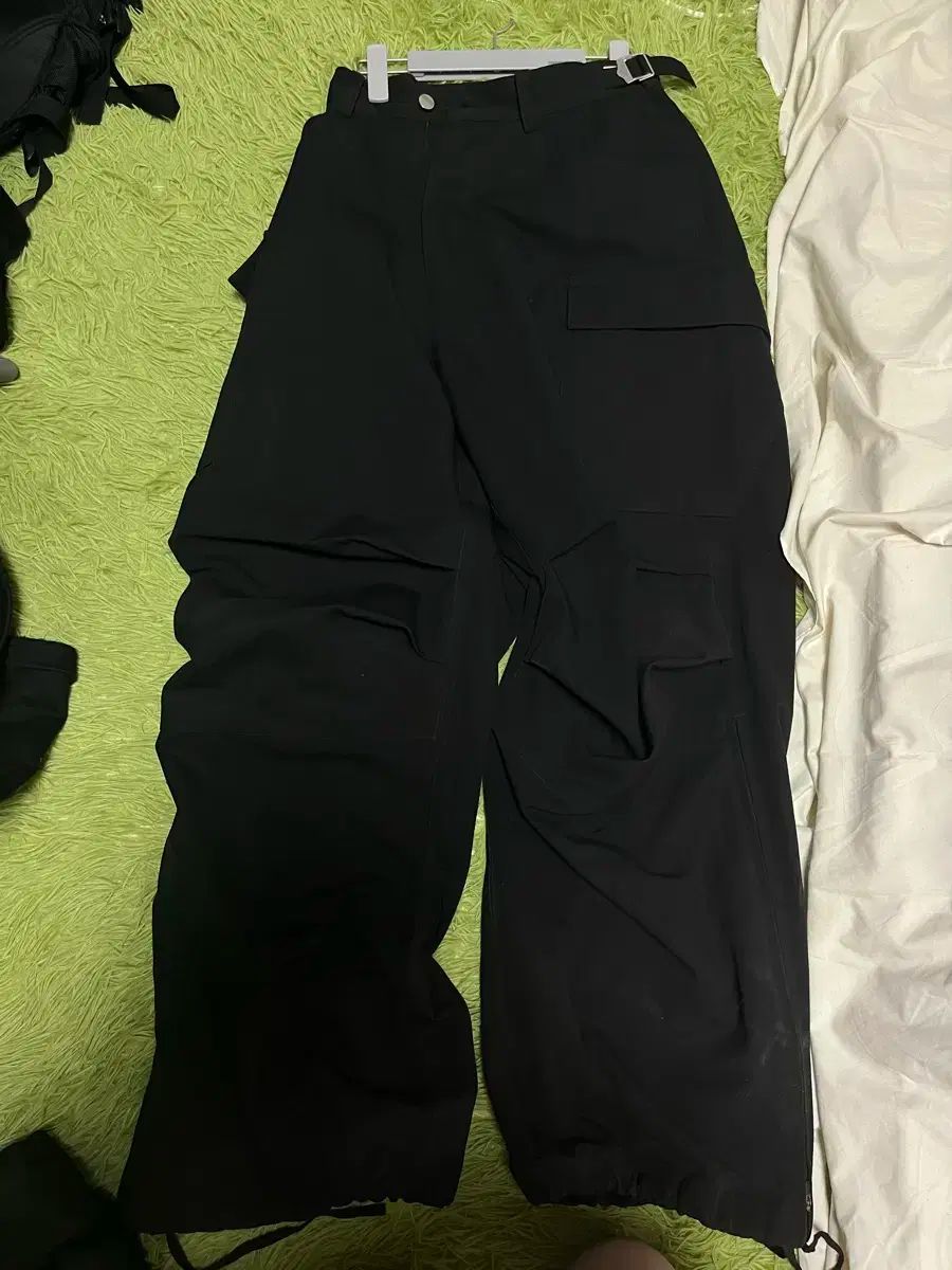 ノンノッド サイド ジップ カーゴパンツ