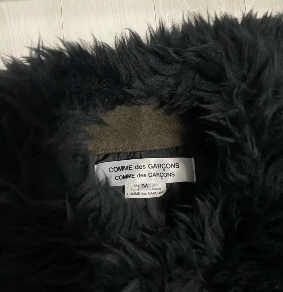 コム デ ギャルソン カーキ ファー ダウン コート M 価格 150万円 GULLKHAN_COM