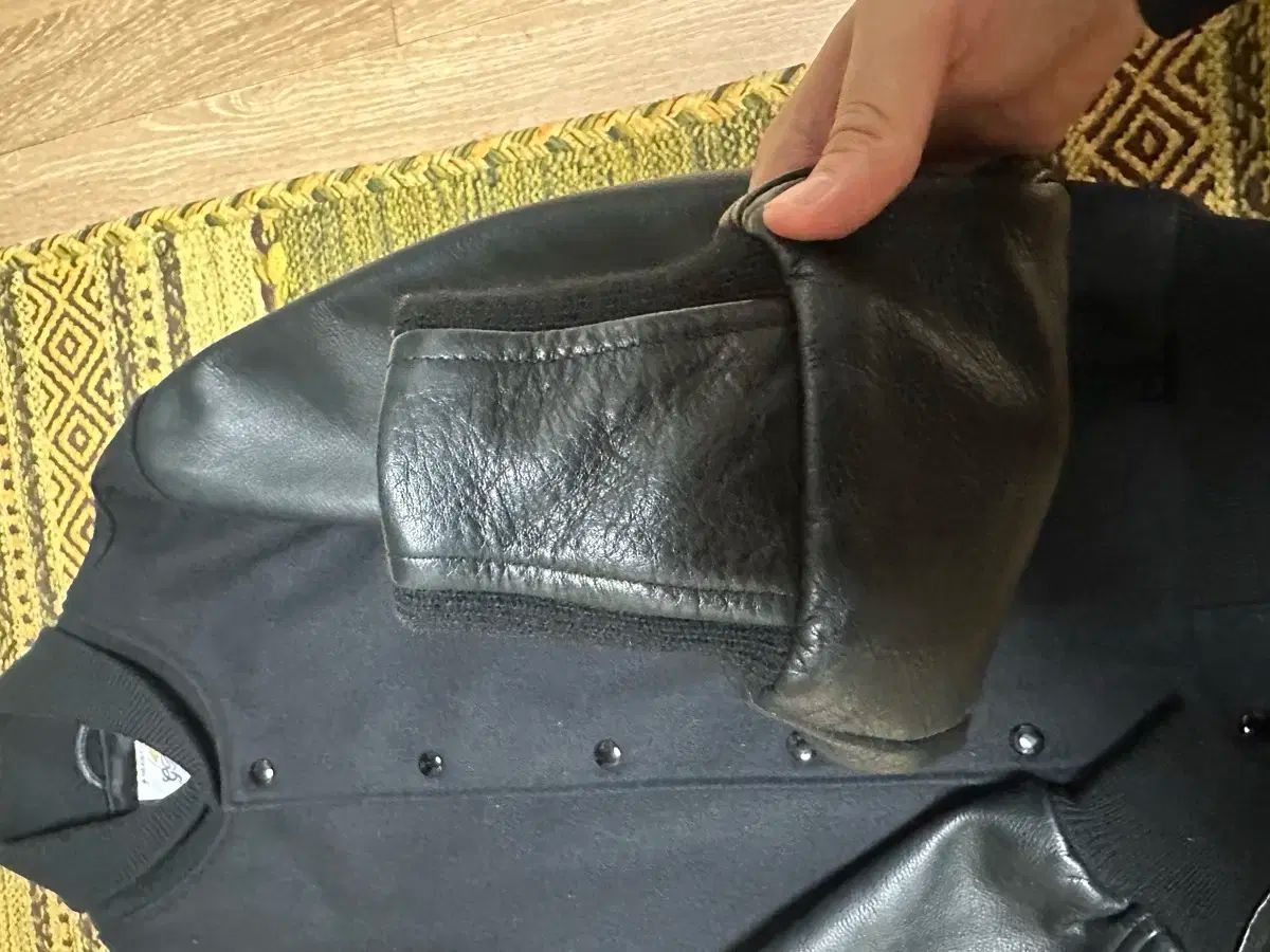 ゴールデンベア ブラック