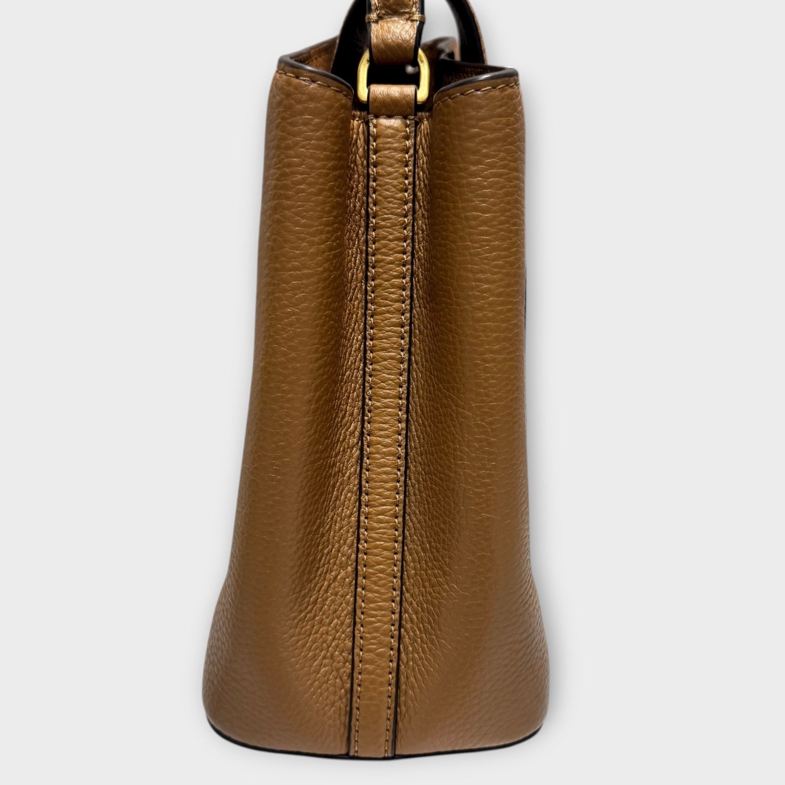 TORY BURCH トリーバーチ BRITTEN ブリテン 2WAY トップハンドル サッチェルバッグ レザー キャメル系 ゴールド金具 DECORATOM_COM_BR