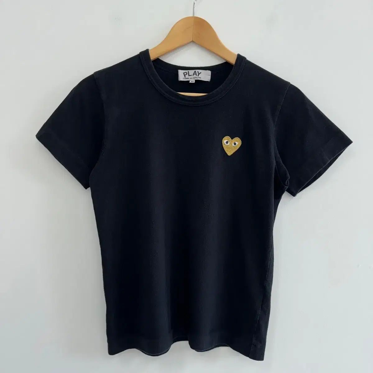 M コム デ ギャルソン レディース GOLD ハート ワッペン 半袖 Tシャツ N6446