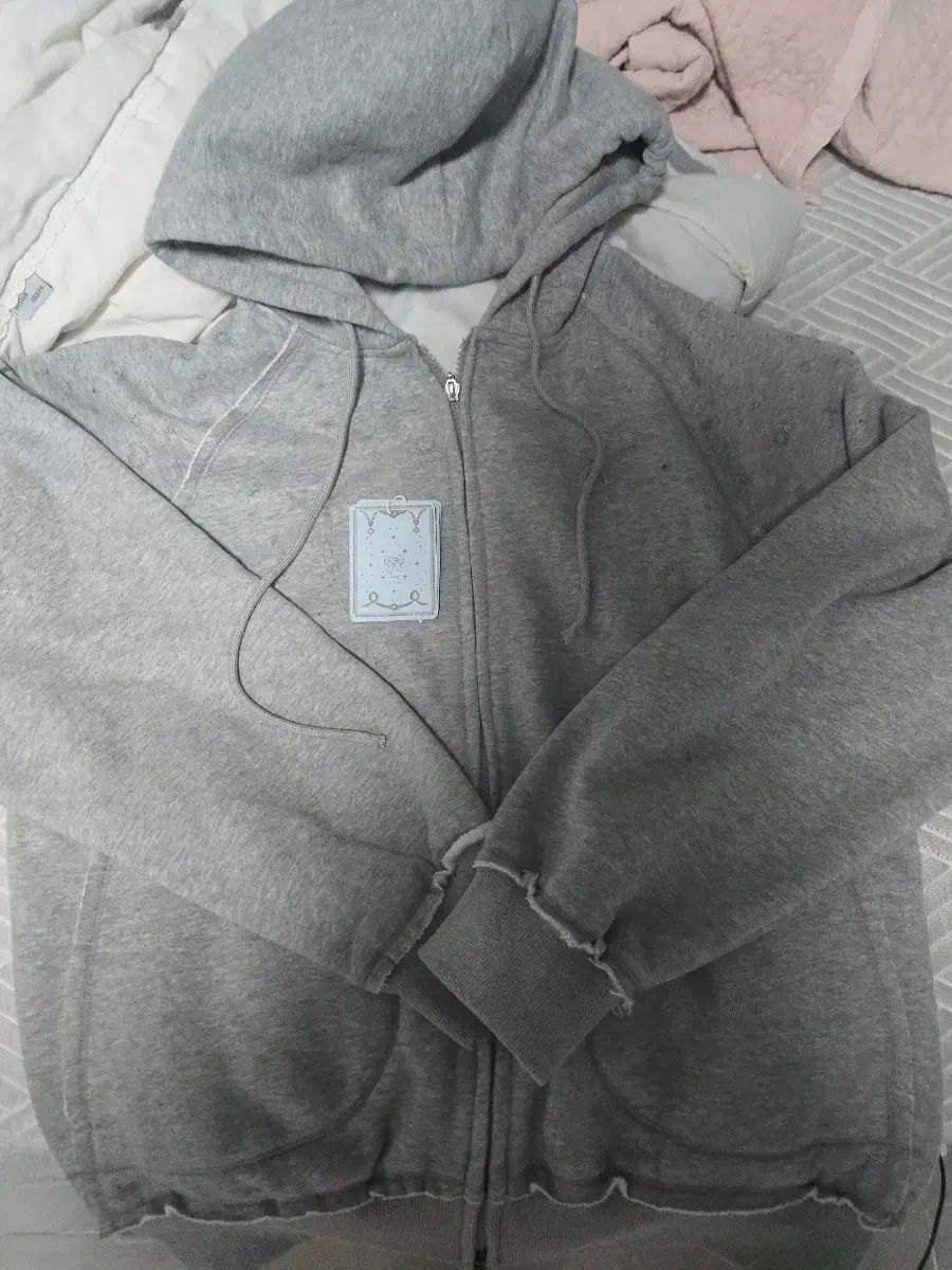 ISSEY MIYAKE イッセイミヤケ トゥインクル TWINKLE フーディー ジップアップ メランジ グレー