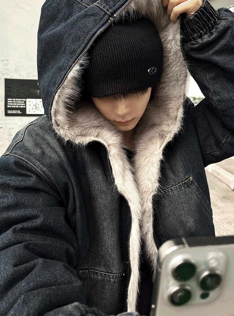 COSYHARU公式 Nunil fur trim hooded dark blue jumper