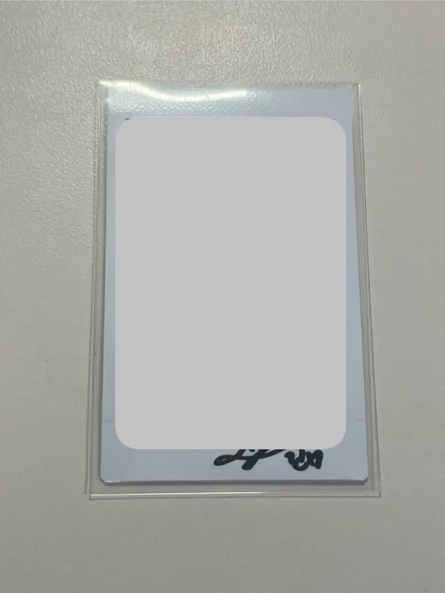 トリプルS リン サイン チェキ ポラロイド タートルネック