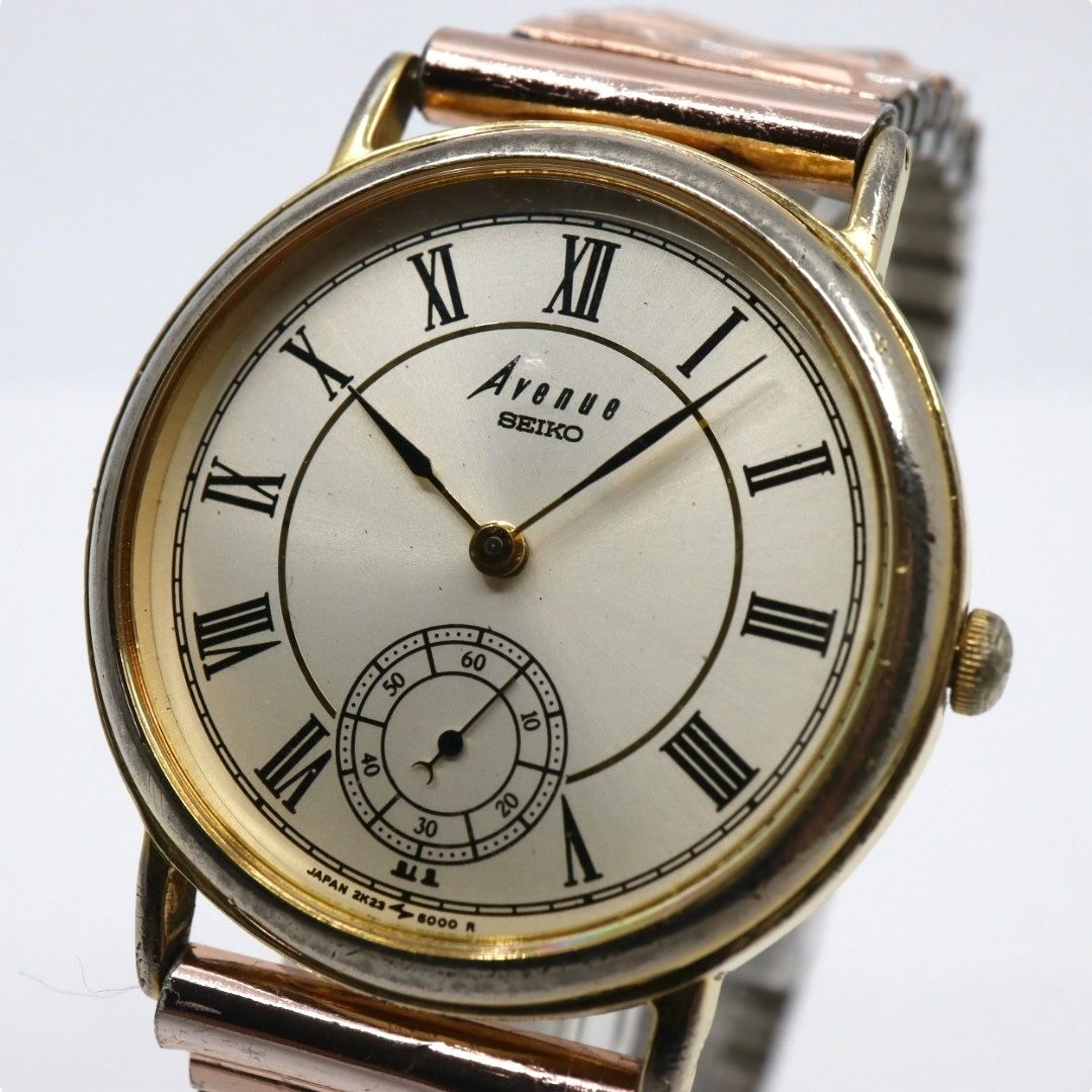 電池交換済 稼働品 SEIKO セイコー アベニュー 腕時計 クオーツ スモールセコンド ローマンインデックス ゴールド シルバー メンズ レディース ユニセックス ドレスウォッチ ビンテージ アンティーク クラシック レトロ 2K23-6000 G4